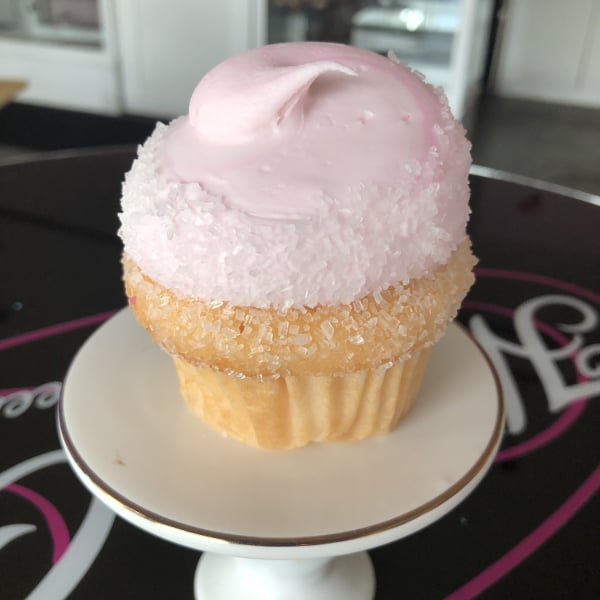 Pink Champagne Cupcake with strawberry filling and pink buttercream icing