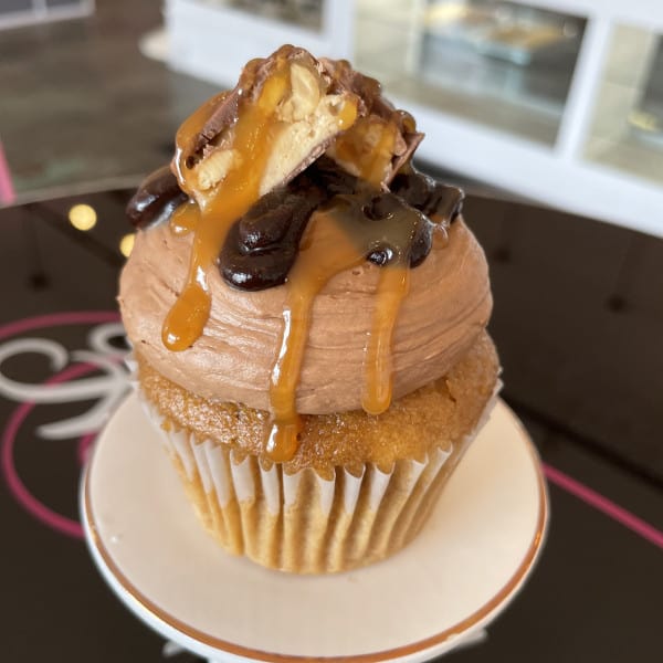 Fall Cupcakes | Snickers Caramel