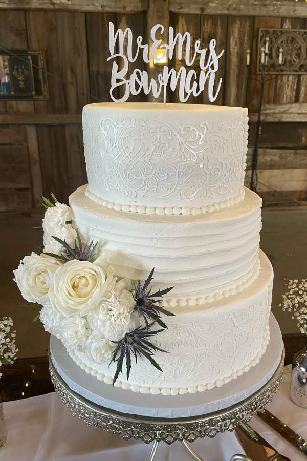Marbled wedding cake at How Sweet it Is cakes - Picture of How Sweet It Is,  Duluth - Tripadvisor